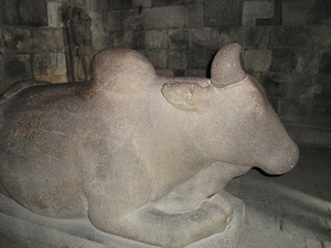 cow statue shiva temple at prambanan